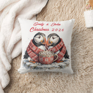 Coussin Cacao chaud personnalisé aux macareux de Noël 2026
