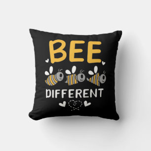 Coussin Cadeau apiculteur Abeille différente