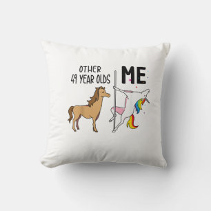 Coussin Cadeau d'anniversaire d'autres licornes de 49 ans