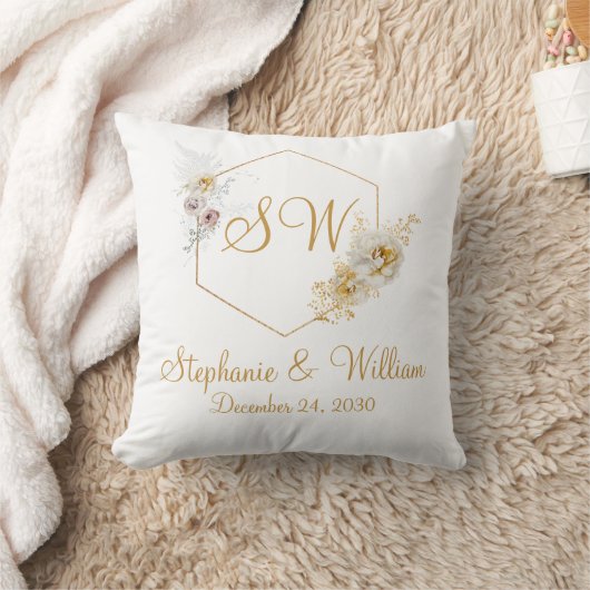 Coussin Cadeau de mariage à logo de monogramme floral or (Couverture)
