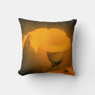 Coussin Calla Lily Effet Cubiste jaune chaud