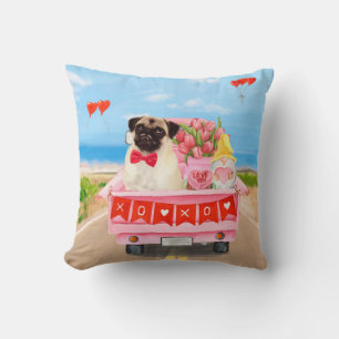 Coussin Camion de la Saint-Valentin pour chien Carlin avec