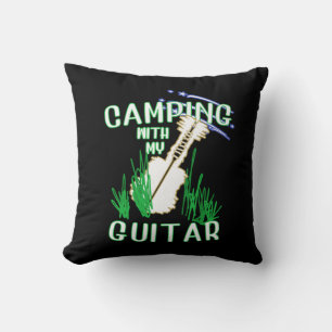 Coussin camping avec la guitare