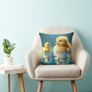 Coussin Caneton jaune avec un canard en caoutchouc jouet