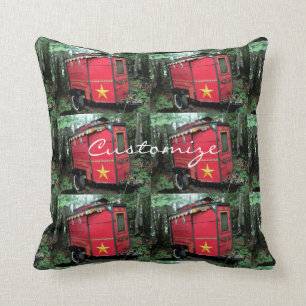 Coussin Caravane minuscule gitane rouge customisée sur la