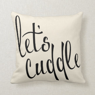 Coussin Caressons la typographie contemporaine