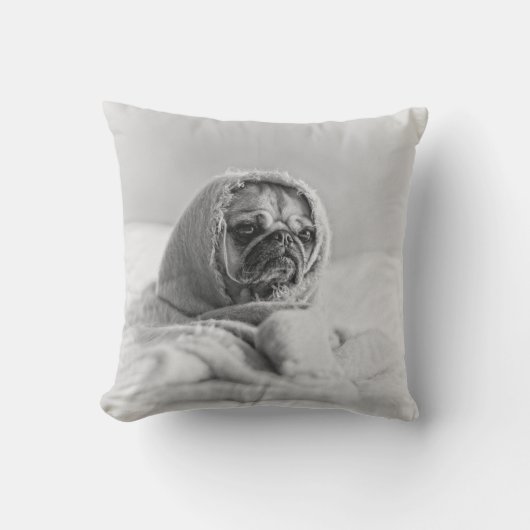 Coussin Carlin de mère patrie (Recto)