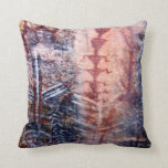 Coussin Carreau antique de pictographe de sud-ouest<br><div class="desc">Ce coussin carré décoratif, avec une saveur rustique de sud-ouest, est un cadeau merveilleux pour une nouvelle partie de maison ou de pendaison de crémaillère - ou pour vous-même, naturellement ! Il est décoré de notre photographie de région nationale rentrée par pictographes antiques magiques de conservation de canyon rouge de...</div>