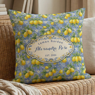 Coussin Carreau de style provençal bleu citron avec monogr