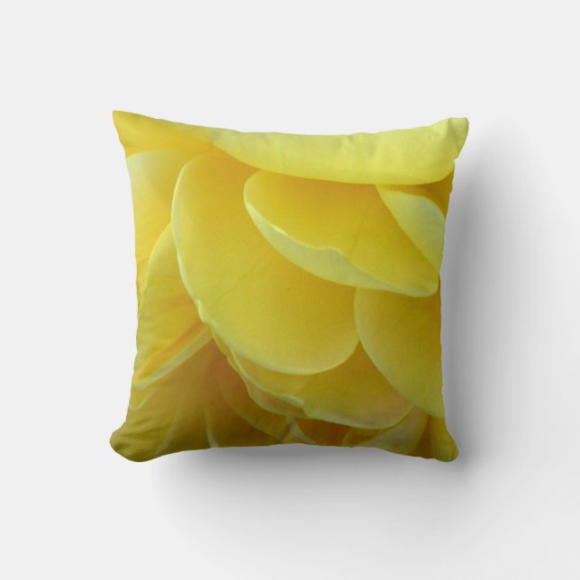 Coussin Carreau jaune de pétales de rose (Recto)