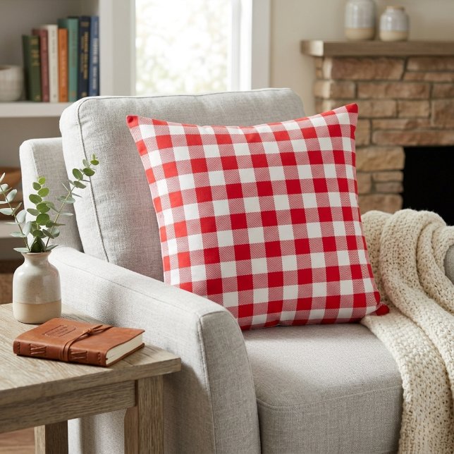 Coussin Carreaux Gingham Rouge et Blanc Classiques (Classic Red and White Gingham Plaid Throw Pillow)