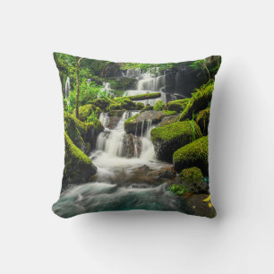 Coussin Cascade dans la Jungle Phu Tub Berk Mountain