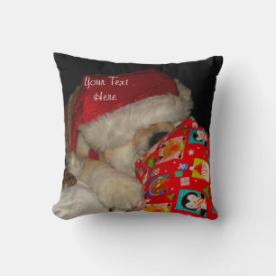 Coussin Casquette rouge de père Noël de chien mignon