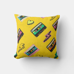 Coussin Cassette rétro : Design de Love Party des années 8