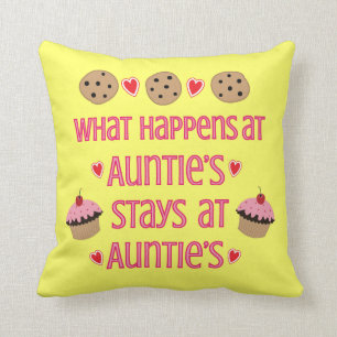 Coussin Ce qui se produit au carreau de la tante