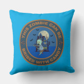 Coussin Ce Zombie peut être soudoyé avec Candy (Verso)