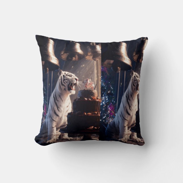 Coussin Célébration du Tigre Blanc au Soir (Recto)