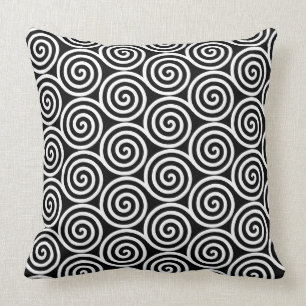 Coussin Cercles Spirales Abstraits Élégants en Noir et Bla