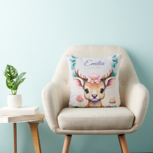 Coussin Cerf aux fleurs - motif enfantin à l'aquarelle