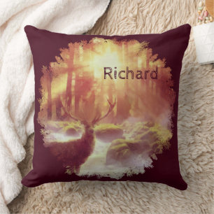 Coussin Cerf dans une forêt brumeuse au lever de soleil do