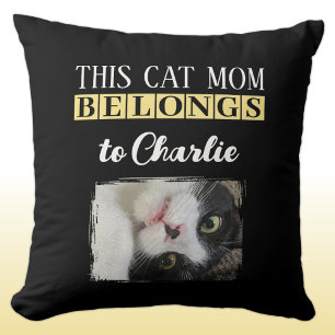 Coussin Cette mère de chat appartient au nom photo noir ja