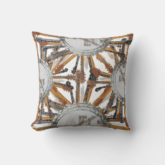 COUSSIN CHAÎNES DE GUITARE AU SOLEIL
