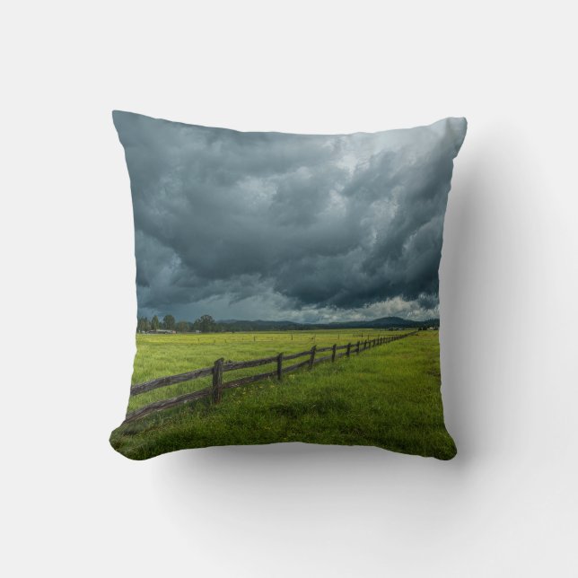Coussin Champ avec une clôture en bois (Recto)