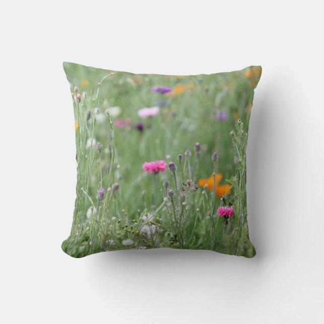 Coussin Champ de pré de fleur assez sauvage du © P (Recto)