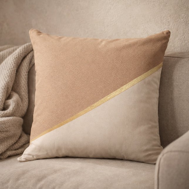 Coussin Champagne Sand Split Throw Pillow (Taupe and beige coastal accent with diagonal champagne metallic detail)