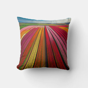 Coussin Champs de tulipe en pleine floraison - atterrissag