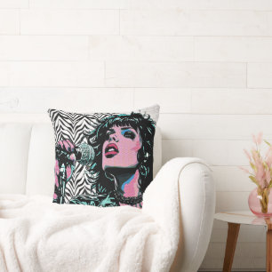 Coussin Chanteur Pop Art Rose Clair Rockeur Punk Amateurs