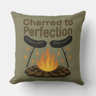Coussin Charred to Perfection Funky Campfire Hot Dog