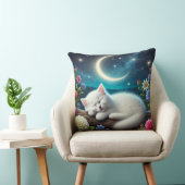 Coussin Chat blanc dormant paisiblement à l'extérieur (Chaise)