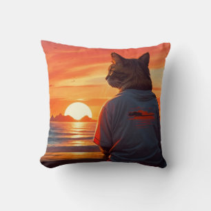 Coussin "Chat contemplatif au coucher du soleil : Whimsica