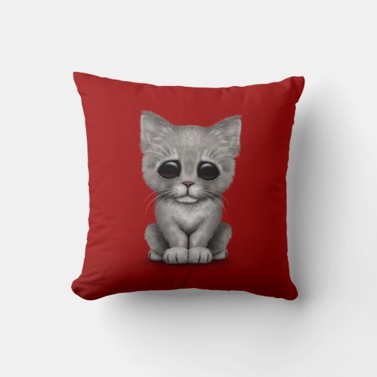 Coussin Chat gris mignon triste de chaton sur le rouge (Recto)