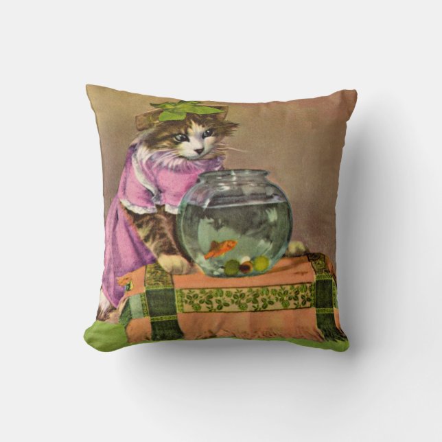 Coussin chat habillé et bol de poisson (Recto)