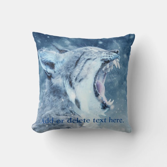Coussin Chat sauvage dans la neige (Recto)