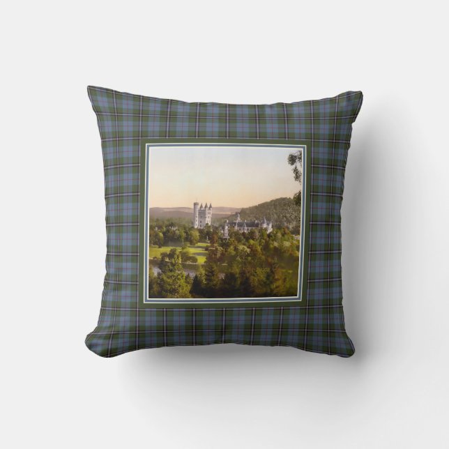Coussin Château Balmoral vintage Royal Deeside Tartan (Recto)