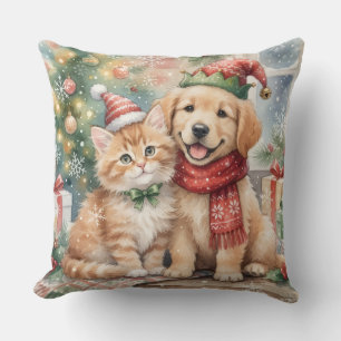 Coussin Chaton et chiot. Noël festif. Mignon