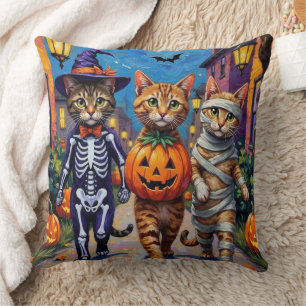 Coussin Chats abyssins faisant Trick-or-Treating en costum