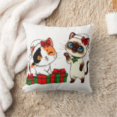 Coussin Chats de Noël Chibi avec des Cadeaux (Couverture)
