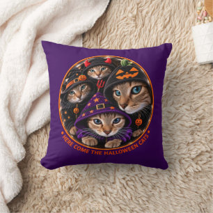 Coussin Chats d'Halloween dans des chapeaux de sorcière