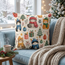 Chats douillets en tenue pré-préparatoire d'hiver