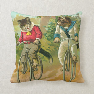 Coussin Chats vintages sur la bicyclette