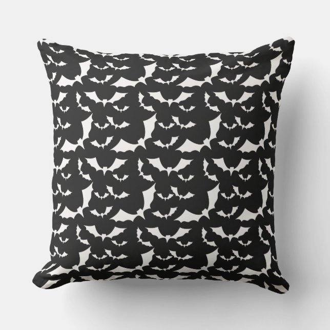 Coussin chauves-souris noires et blanches halloween motif (Recto)