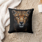 Coussin Cheetah Portrait sur noir (Couverture)