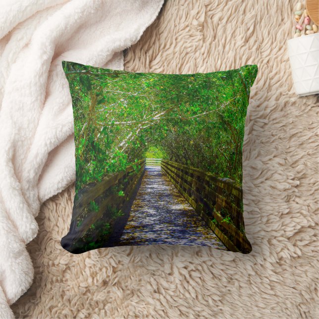 Coussin Chemin sous la canopée des arbres (Couverture)