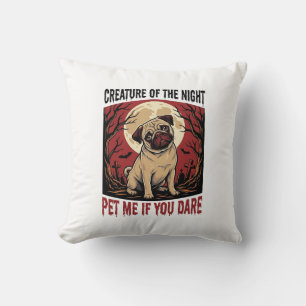Coussin Chemise de pug Halloween avec cimetière effrayant
