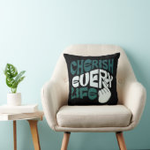 Coussin Cherish Life - Love & Kindness Art (Chaise)