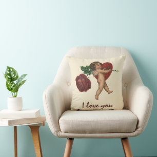 Coussin Cherub de la Saint-Valentin vintage et Rose victor